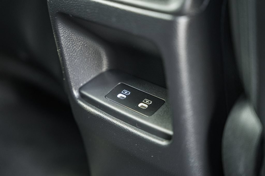 Used 2023 Honda CR-V Sport Touring image 38