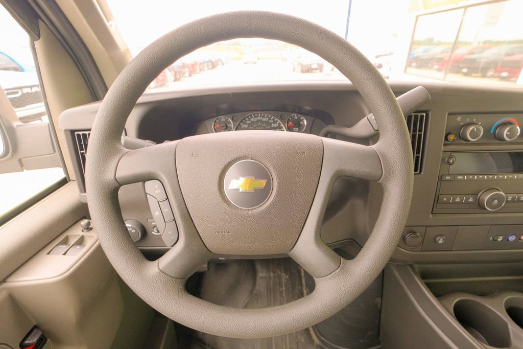 Used 2025 Chevrolet Express 2500 w/ Driver Convenience Package image 26