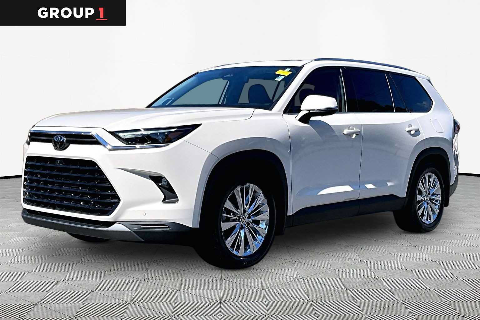 Used 2024 Toyota Grand Highlander AWD image 1