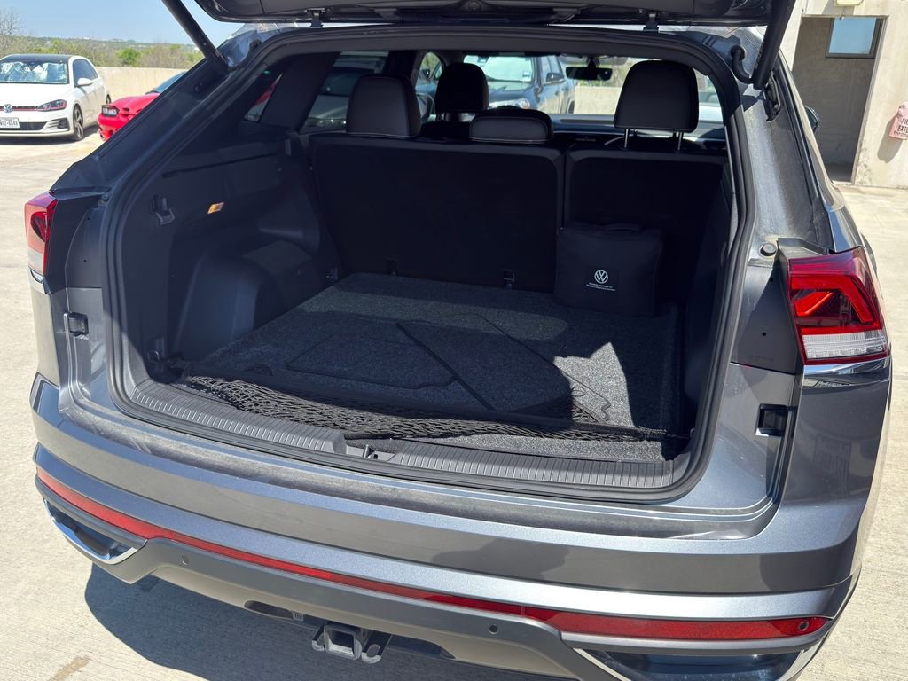 Used 2023 Volkswagen Atlas Cross Sport SE image 10