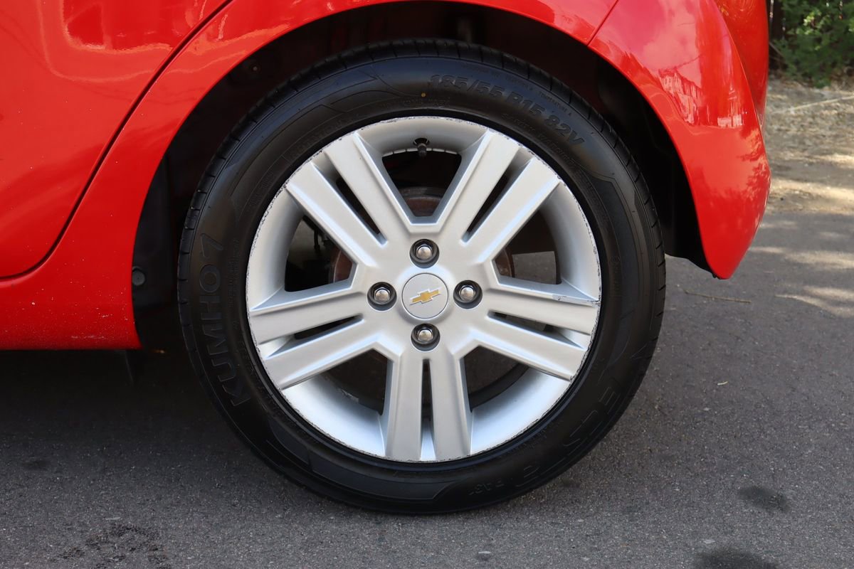 Used 2014 Chevrolet Spark LS image 39
