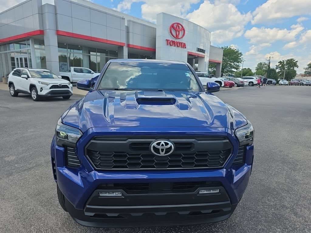 Certified 2024 Toyota Tacoma TRD Sport w/ TRD Sport Upgrade Package AWD/4WD image 3