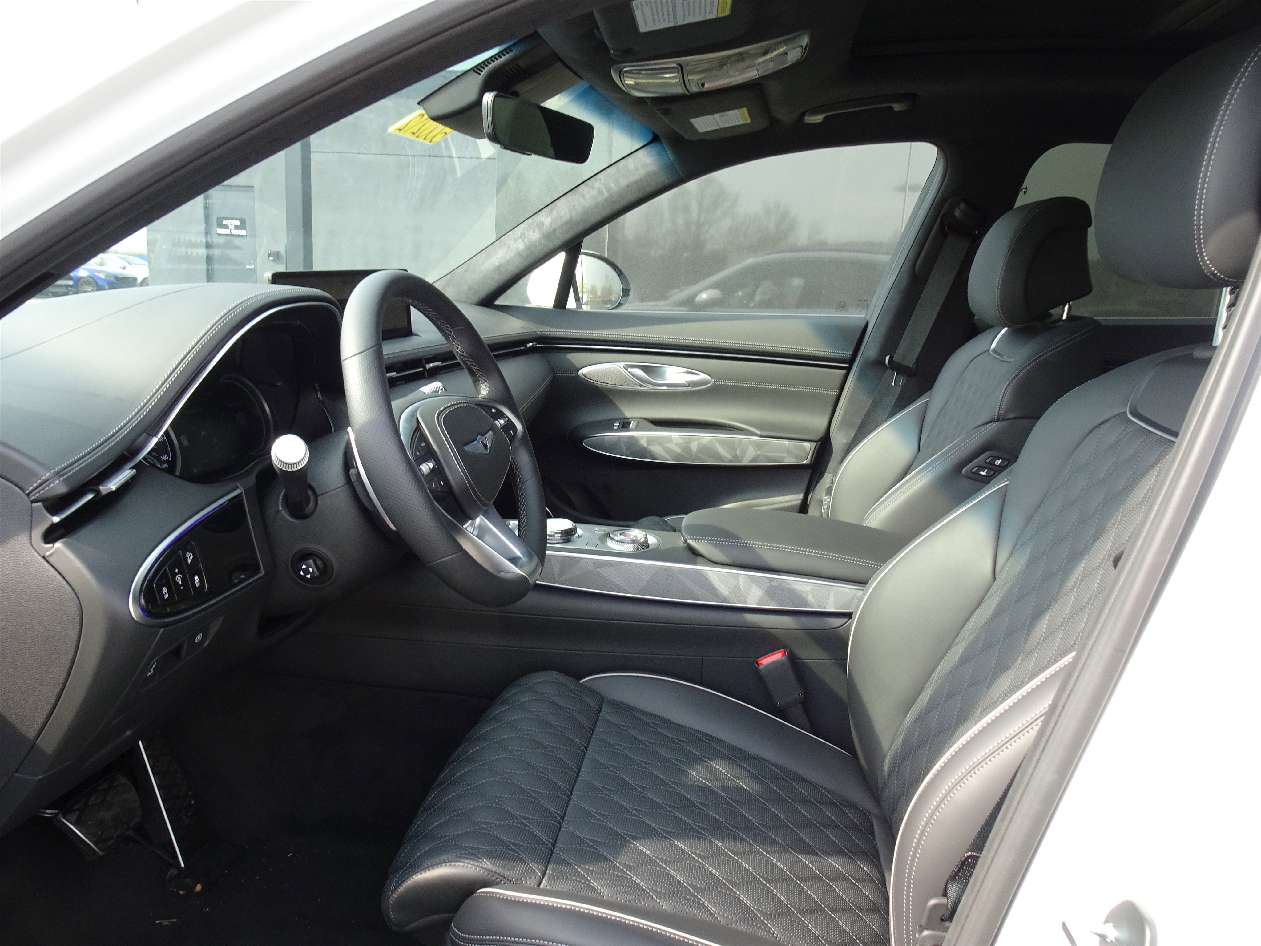 New 2025 Genesis GV70 3.5T Sport w/ Sport Advanced Package image 10