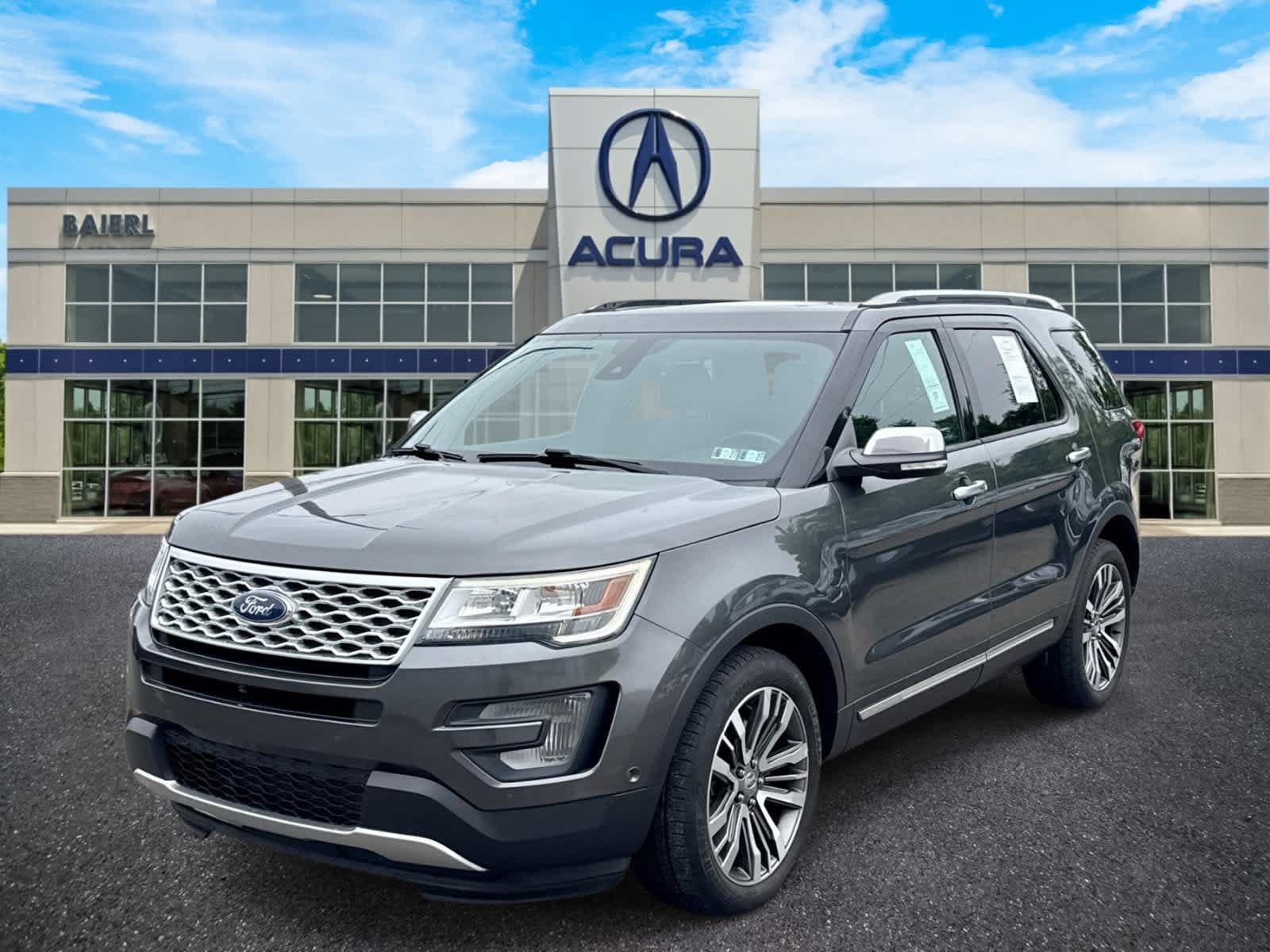 Used 2017 Ford Explorer Platinum AWD/4WD video 1