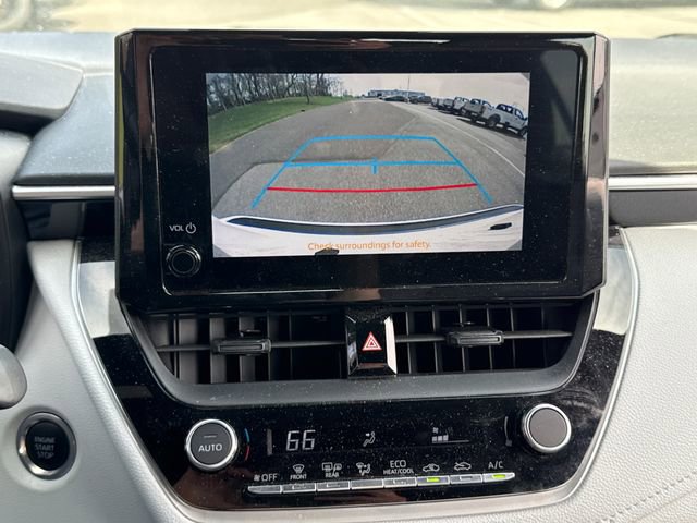 Used 2023 Toyota Corolla SE image 28