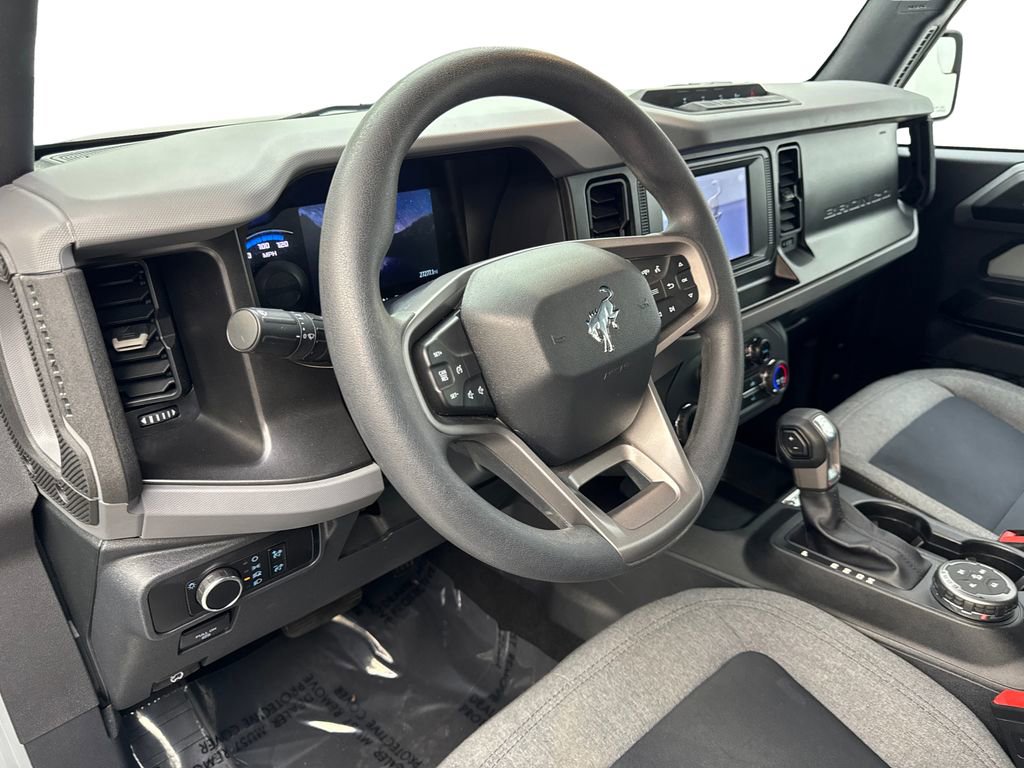 Used 2023 Ford Bronco 2-Door w/ Sasquatch Package AWD/4WD image 43