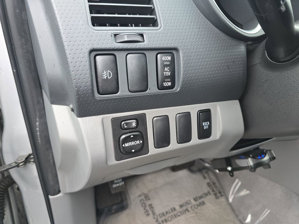 Used 2007 Toyota Tacoma PreRunner image 18