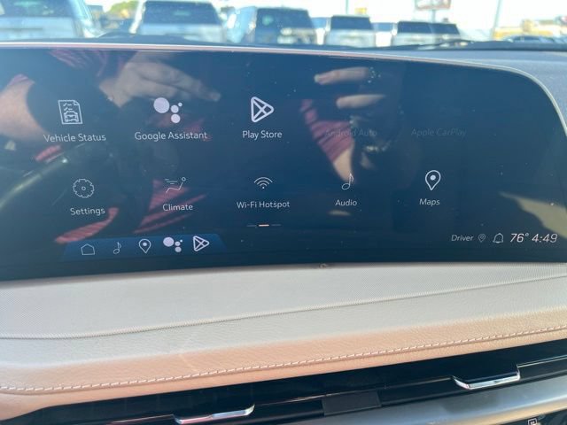 Certified 2024 Cadillac XT4 Luxury FWD image 13