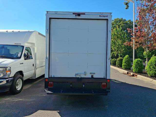 New 2023 Ford E-Transit RWD image 3