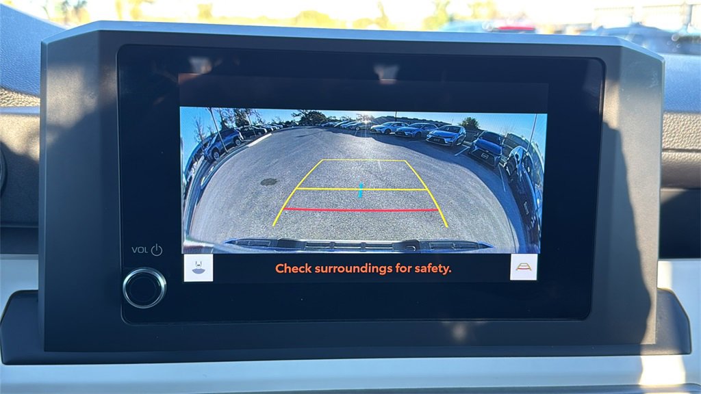 Used 2024 Toyota Tacoma TRD Off-Road image 35