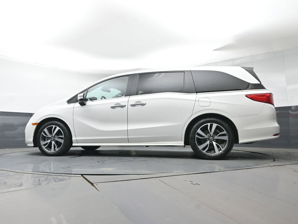 Used 2023 Honda Odyssey Touring image 34