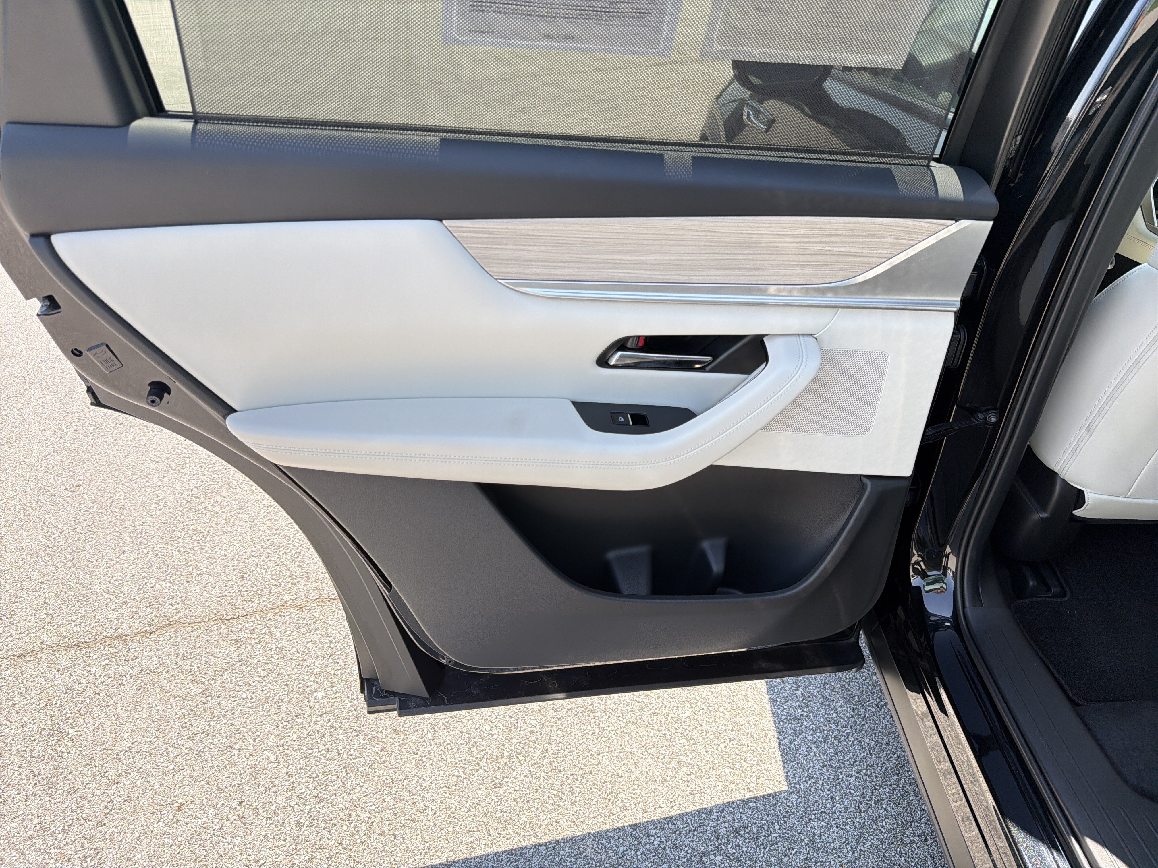 Certified 2024 MAZDA CX-90 Plug-In Hybrid w/ Premium Plus AWD/4WD image 52
