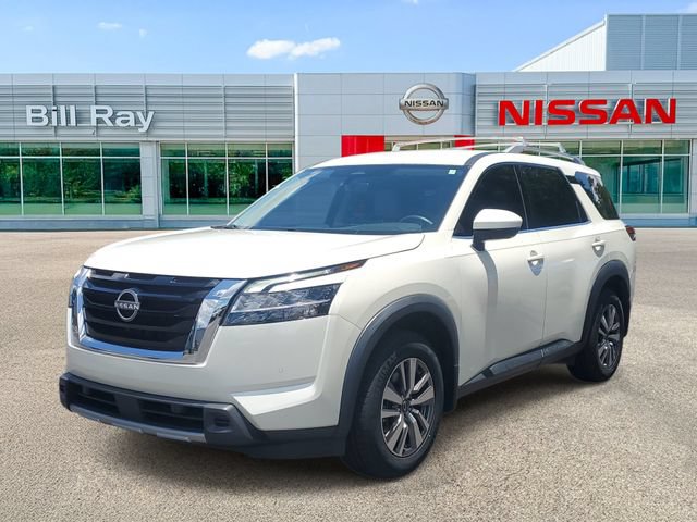 Certified 2023 Nissan Pathfinder SL FWD image 2