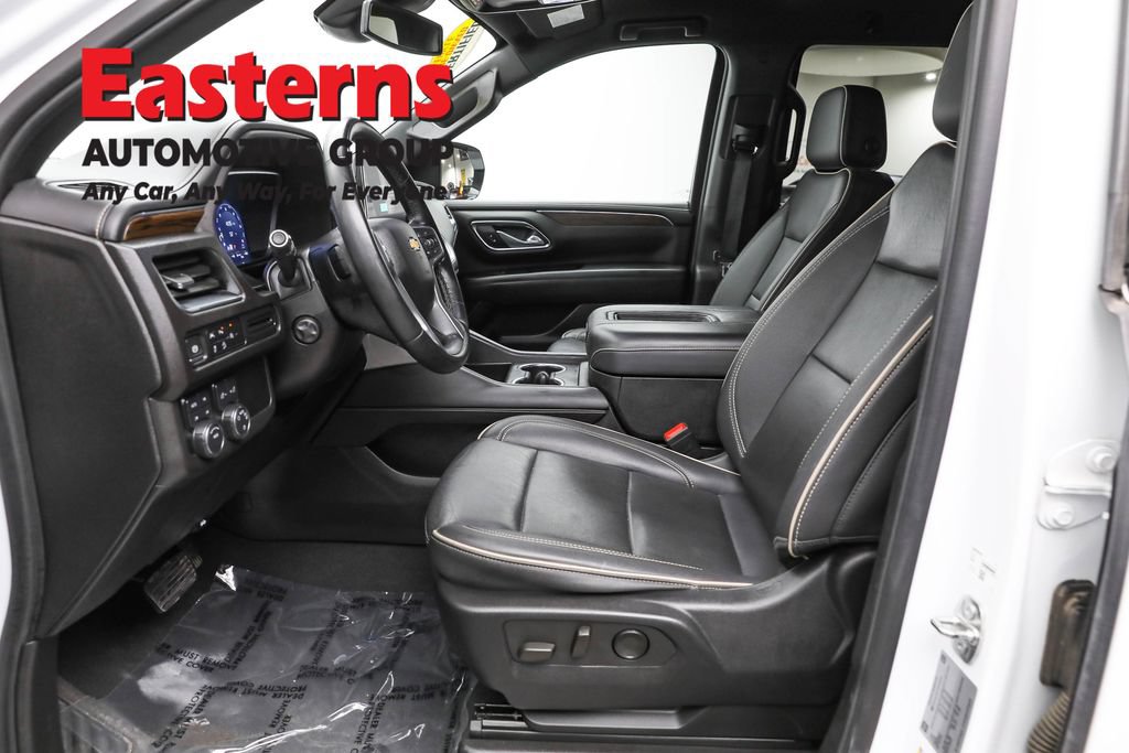 Used 2024 Chevrolet Tahoe Premier AWD/4WD image 14