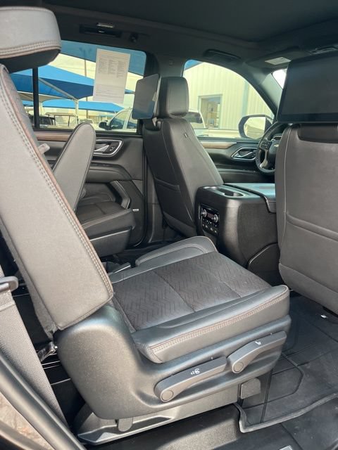 Used 2023 Chevrolet Tahoe High Country AWD/4WD image 11