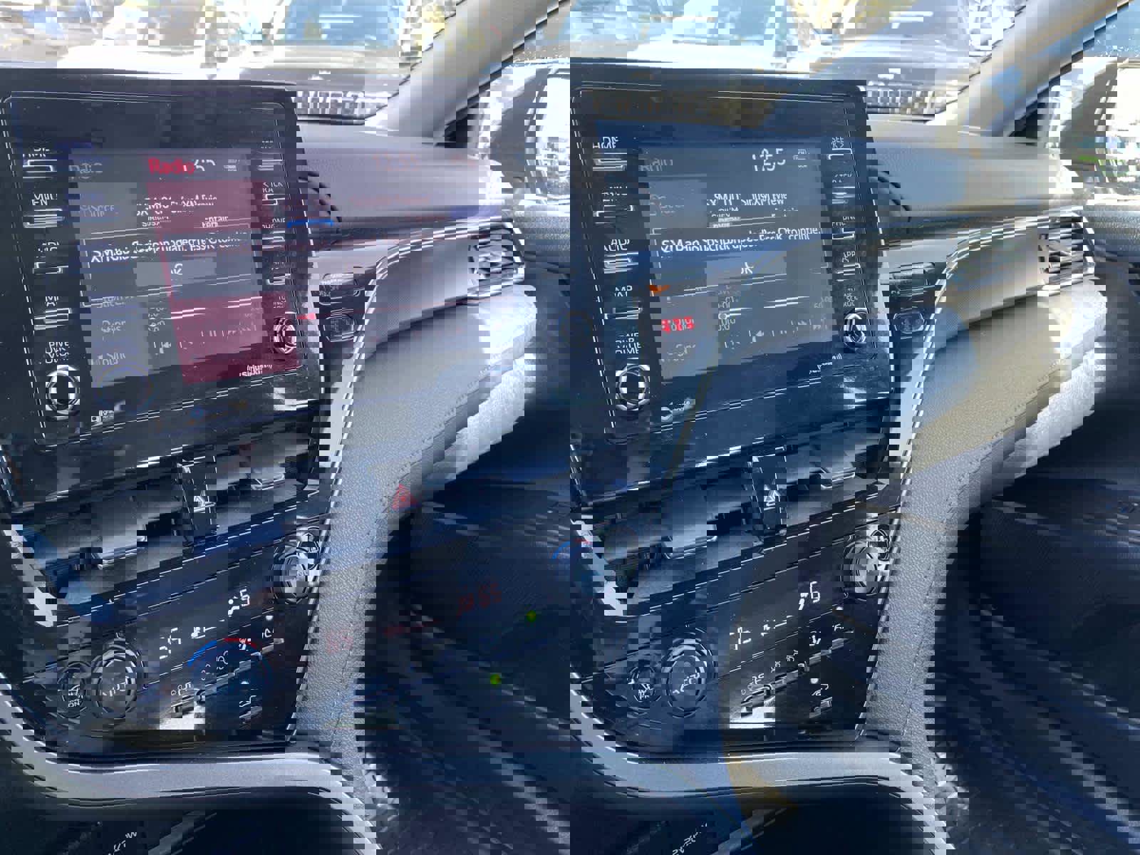 Used 2023 Toyota Camry LE image 27