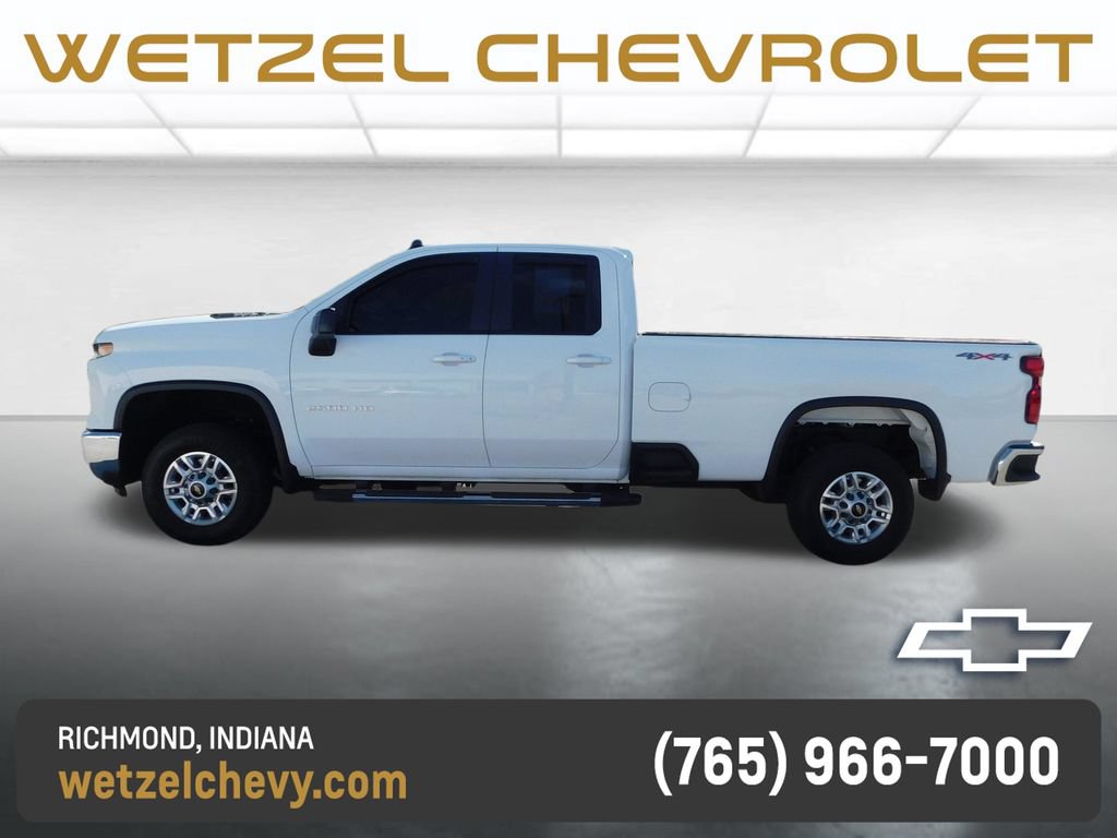 Used 2024 Chevrolet Silverado 2500 LT w/ Convenience Package AWD/4WD image 9