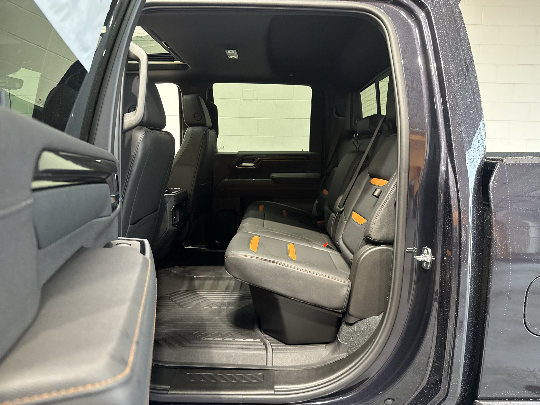 New 2026 GMC Sierra 2500 AT4 w/ AT4 Premium Plus Package AWD/4WD image 13