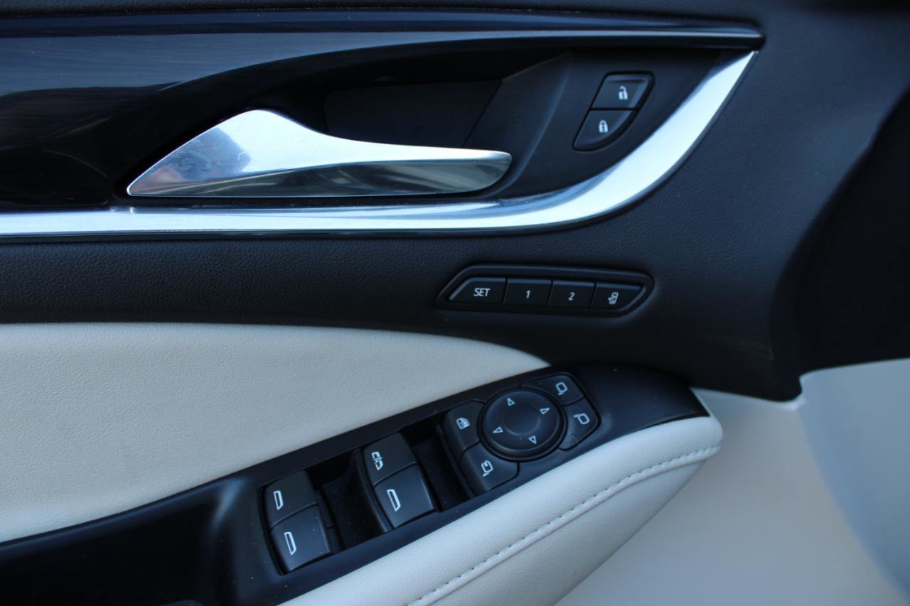 Used 2022 Buick Enclave Premium w/ Experience Buick Package FWD image 14