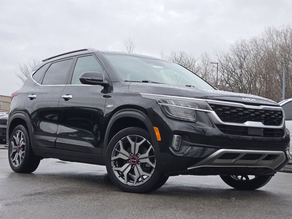 Used 2022 Kia Seltos SX w/ Sunroof Package