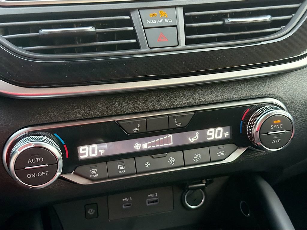 New 2025 Nissan Altima 2.5 SR image 15