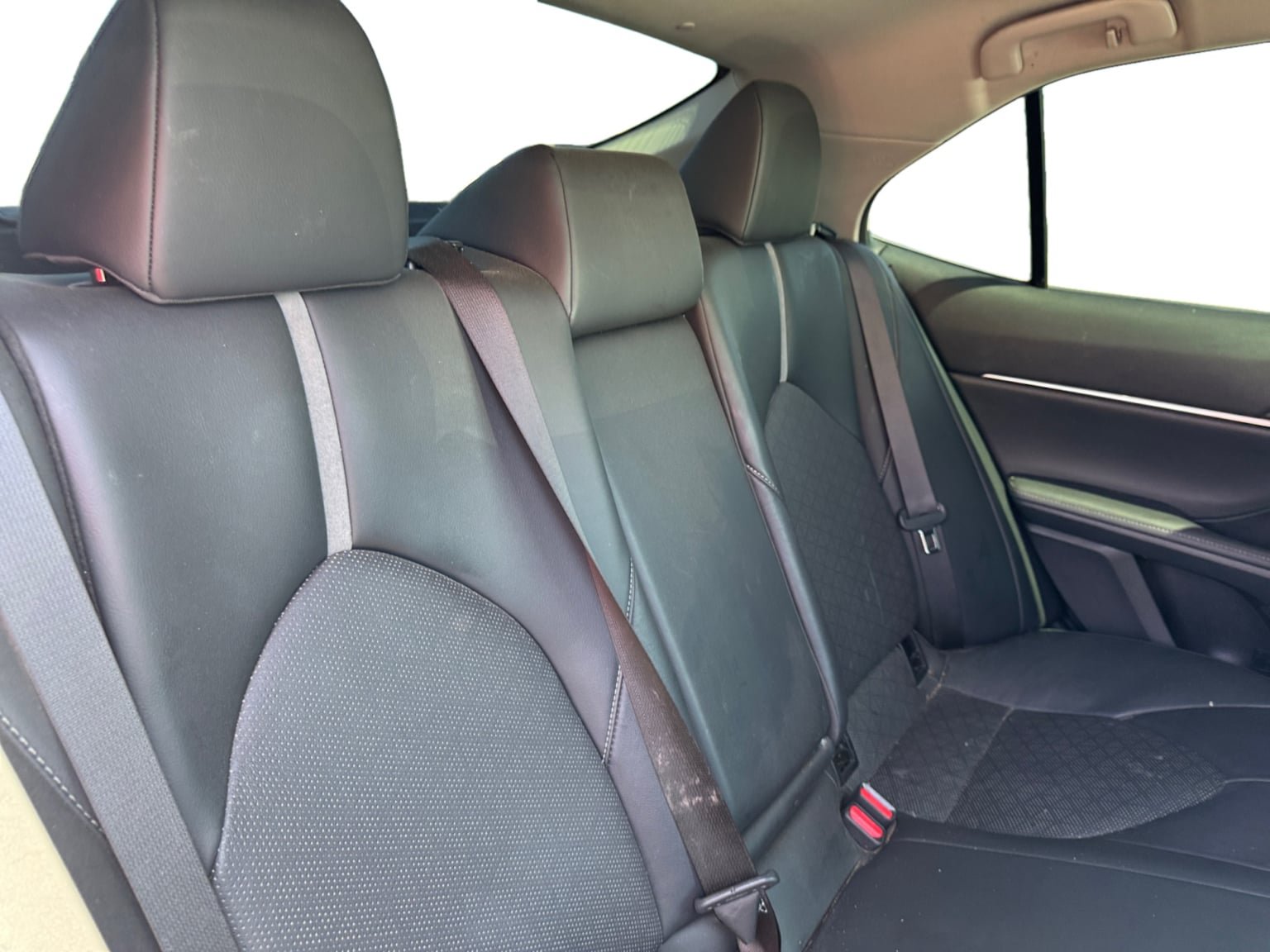 Used 2024 Toyota Camry XSE FWD image 18