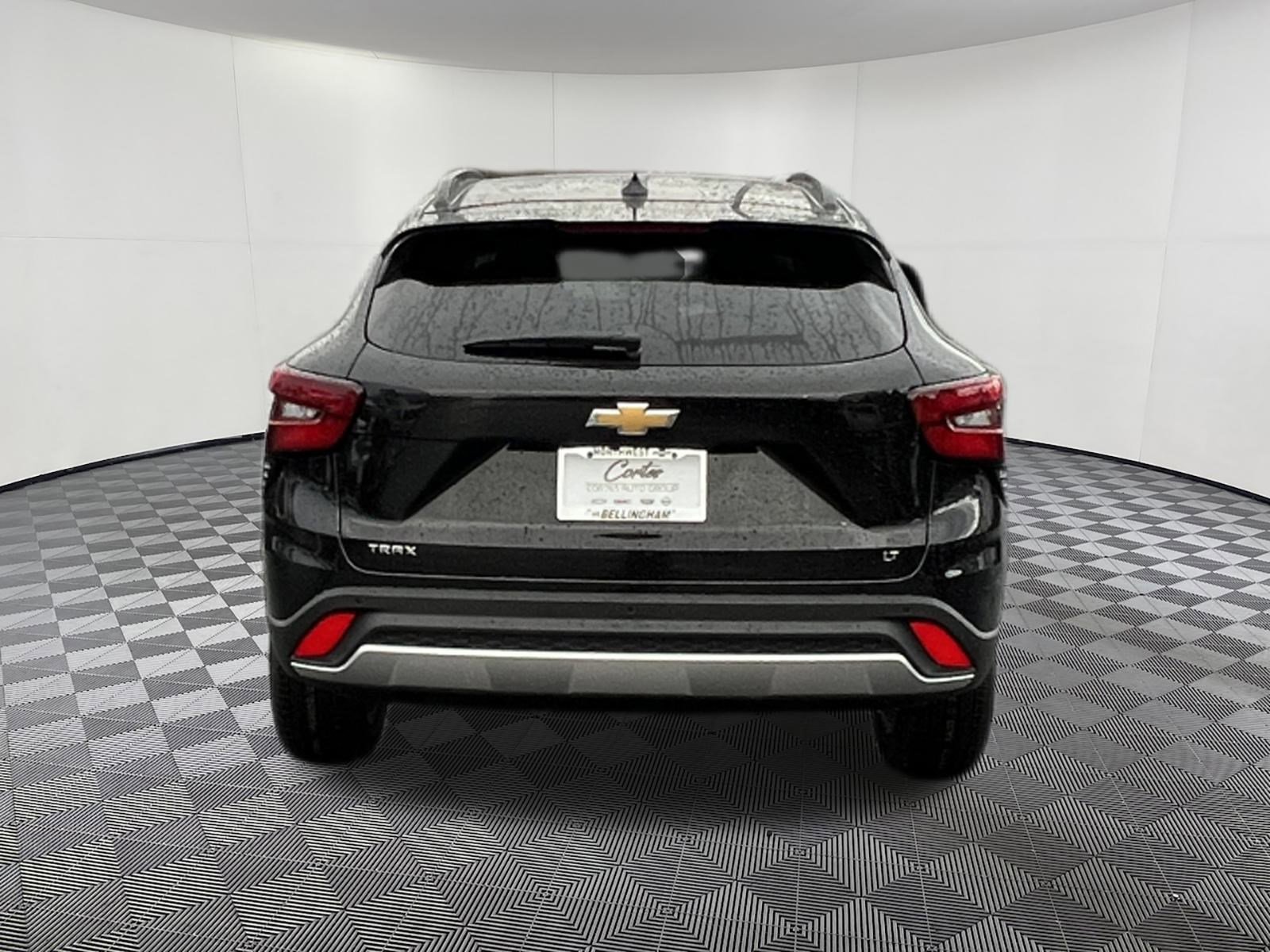 New 2026 Chevrolet Trax LT w/ Driver Confidence Package image 5