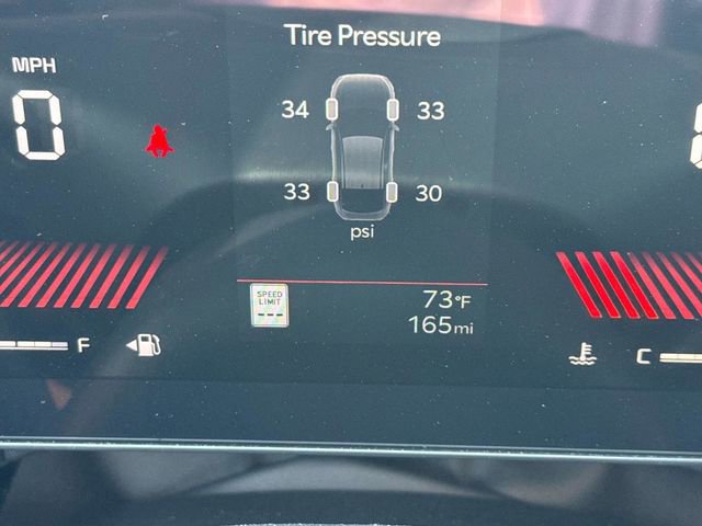 Used 2025 Kia K4 LXS image 31