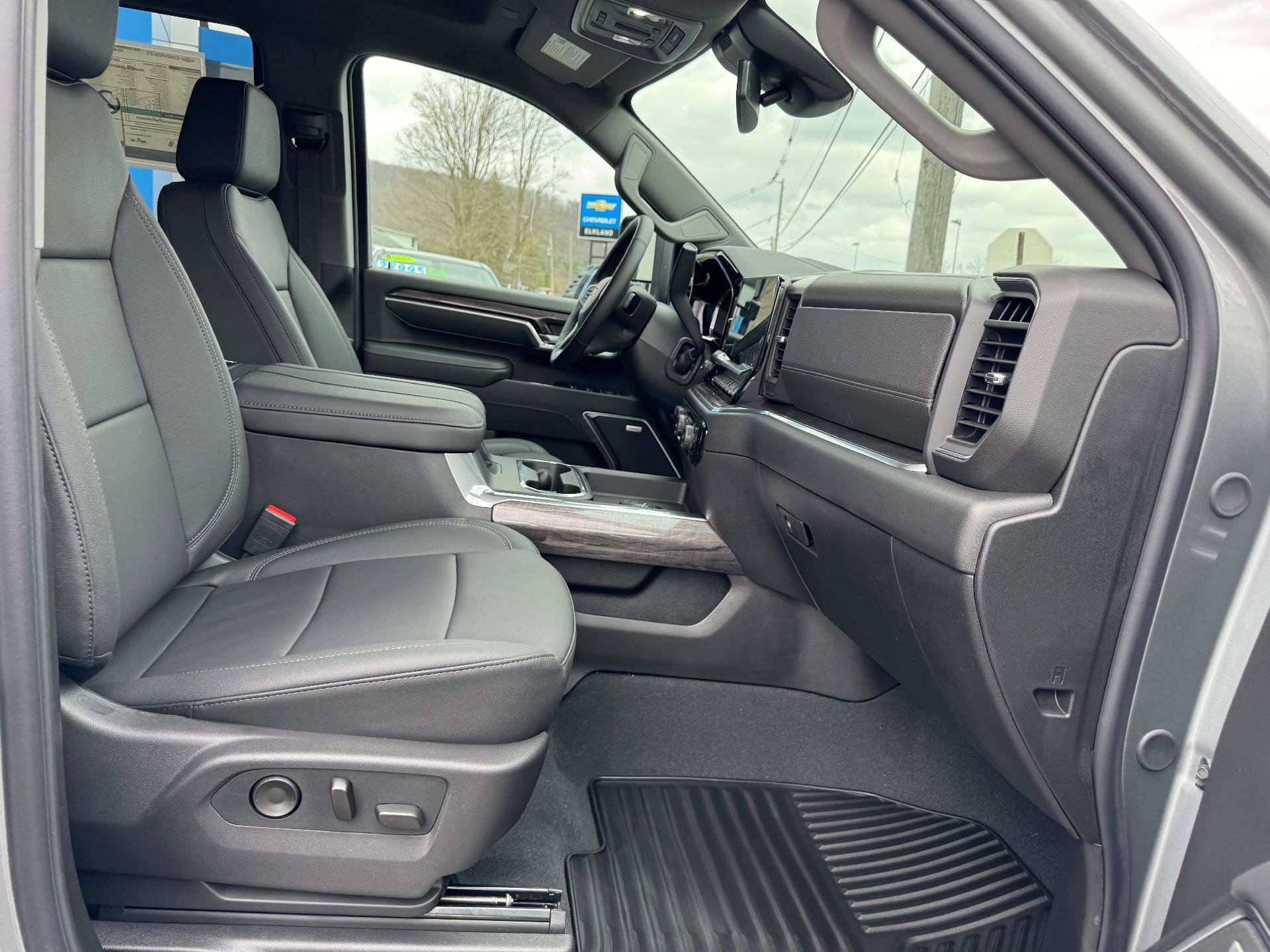 New 2026 Chevrolet Silverado 2500 LTZ w/ LTZ Plus Package image 48