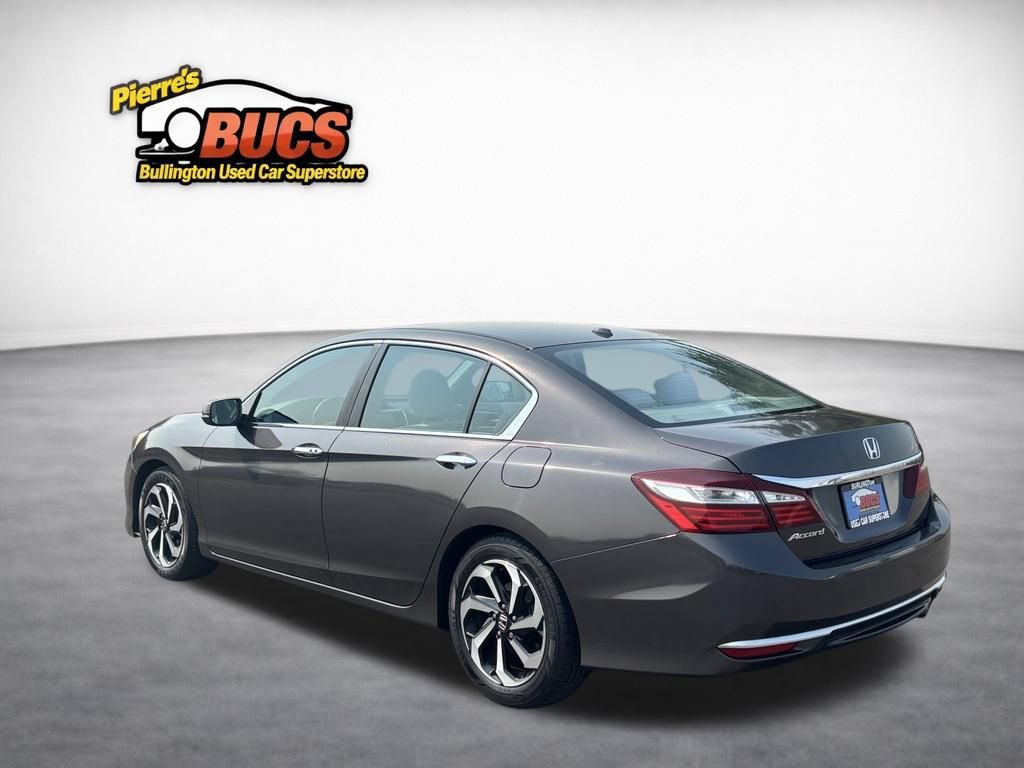 Used 2016 Honda Accord EX image 3