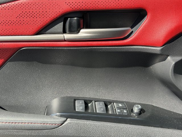 Used 2026 Toyota Camry XSE FWD image 23