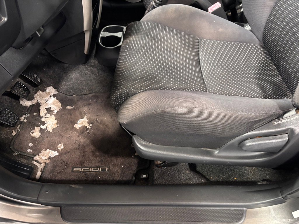 Used 2005 Scion xA image 11