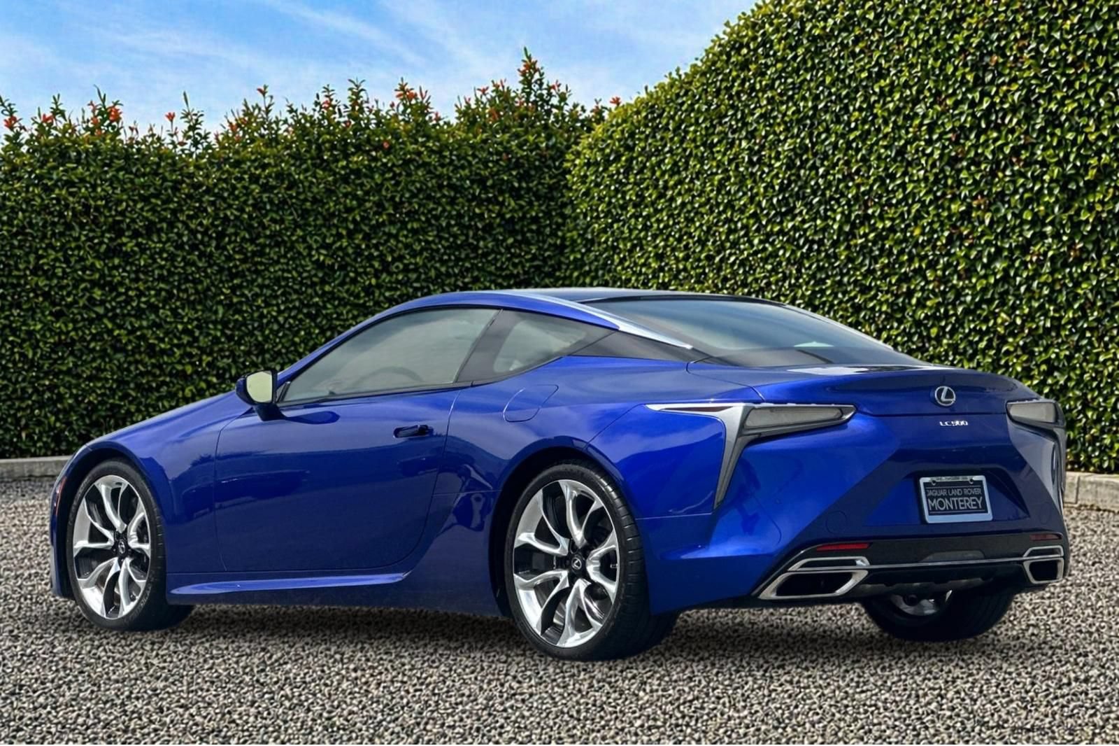 Used 2018 Lexus LC 500 Coupe w/ Launch Edition RWD image 6