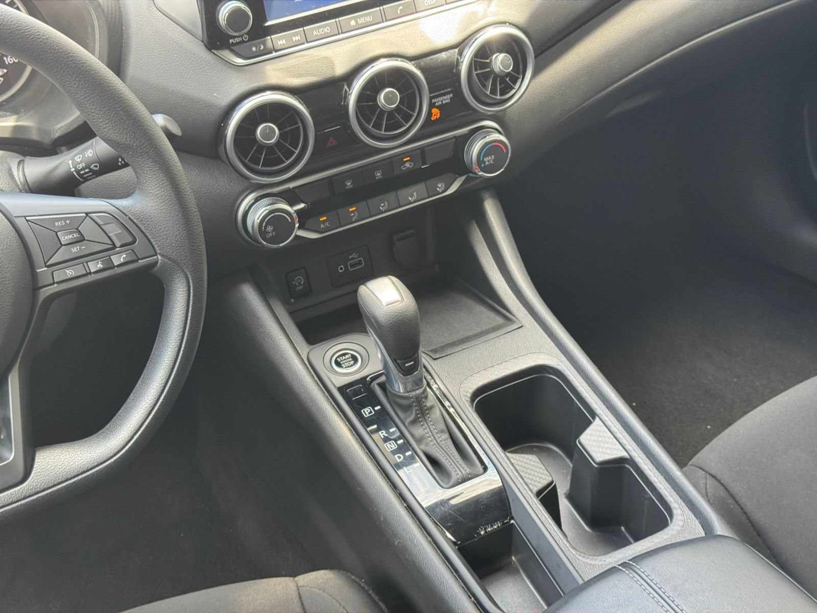 Used 2025 Nissan Sentra S FWD image 34