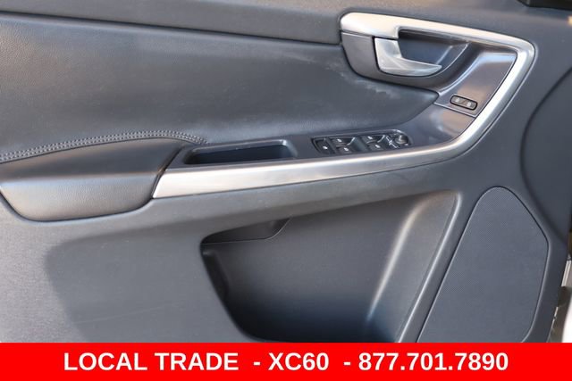 Used 2015 Volvo XC60 T6 AWD/4WD image 13