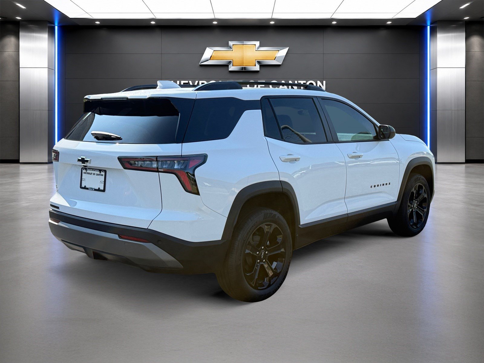 New 2027 Chevrolet Equinox LT w/ Convenience Package II FWD image 5
