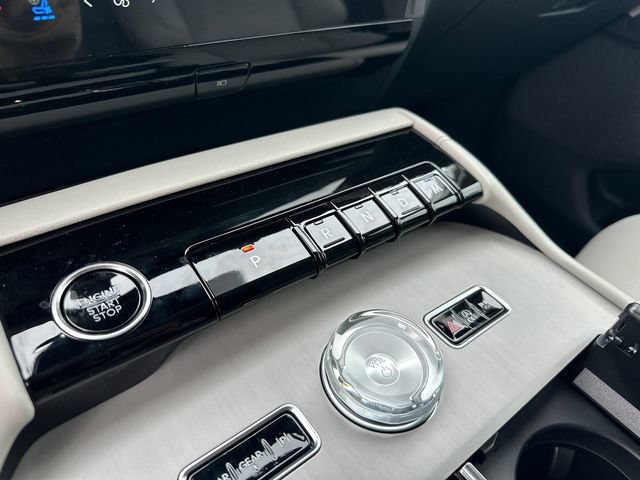 New 2026 Lincoln Navigator Reserve AWD/4WD image 33