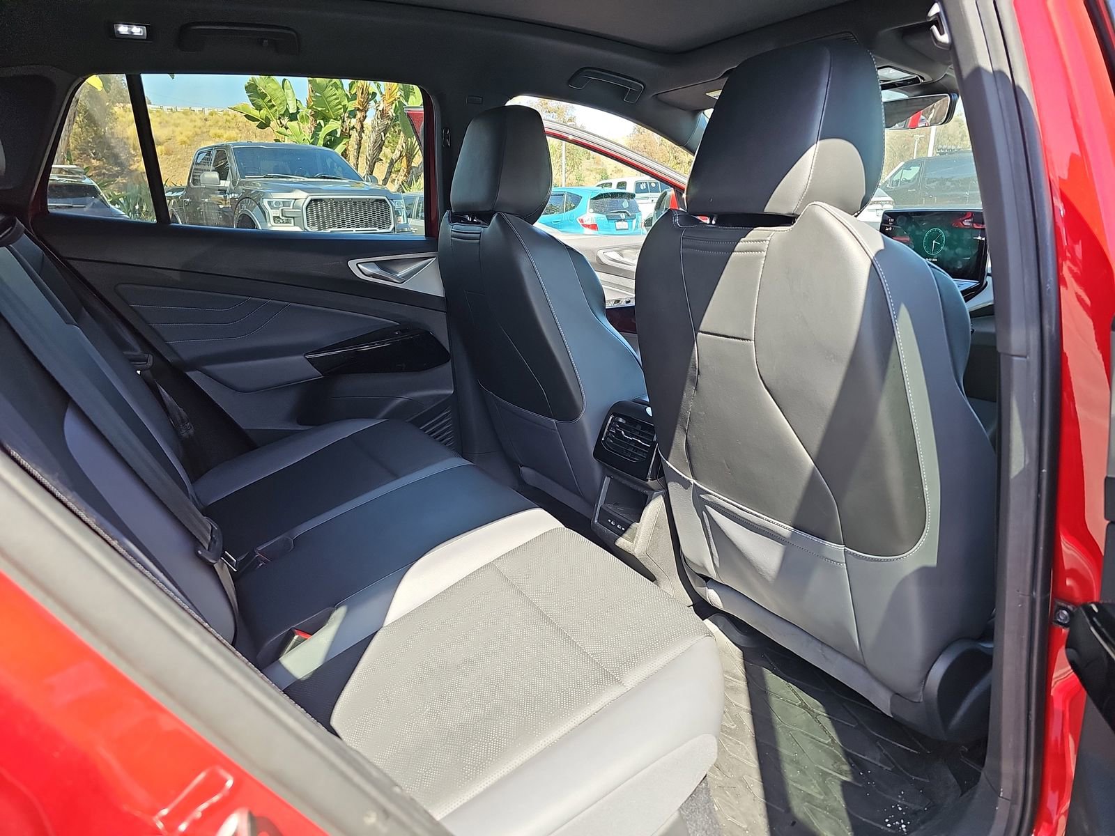 Used 2023 Volkswagen ID.4 Pro S RWD image 14