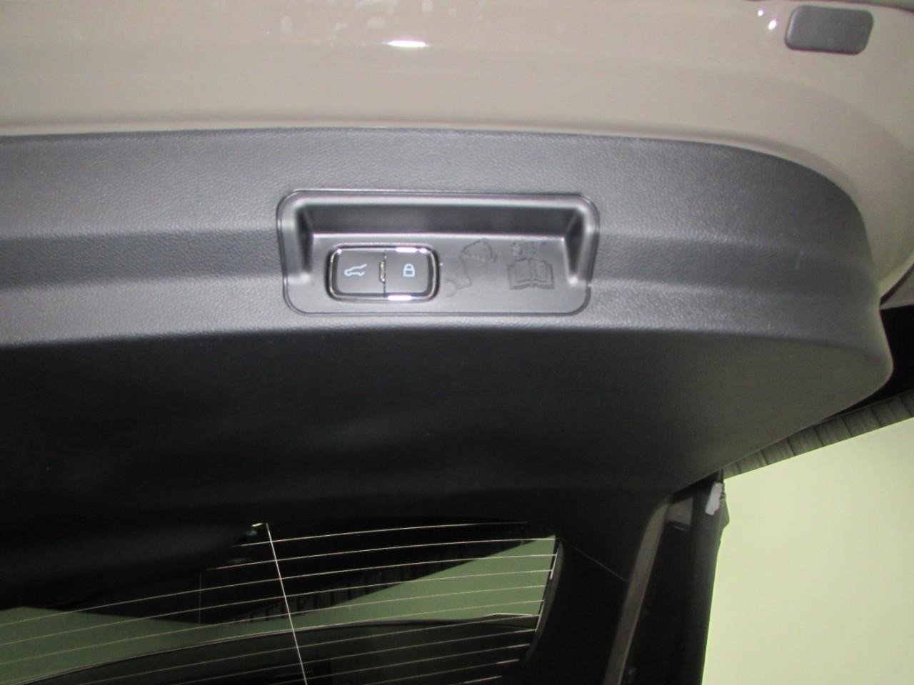 New 2026 Ford Explorer ST w/ Sun And Sound Package image 28