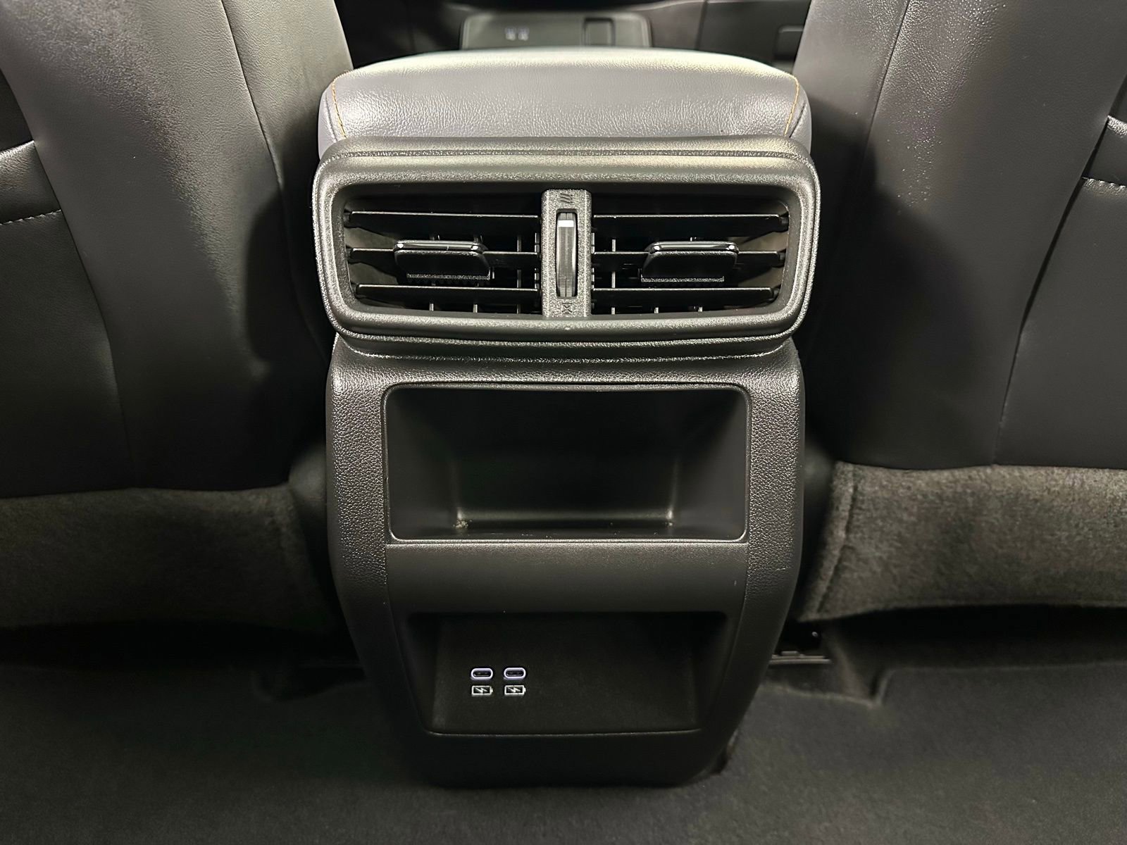 Used 2024 Honda Prologue Touring image 32