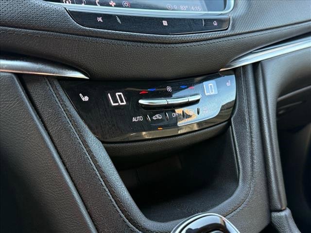 Used 2021 Cadillac XT5 Premium Luxury image 18