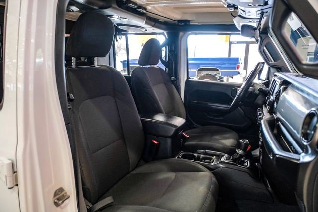 Used 2020 Jeep Gladiator Sport w/ Quick Order Package 24S image 33