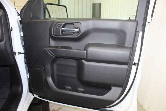 Used 2023 Chevrolet Silverado 1500 Custom w/ LPO, Dark Essentials Package image 11