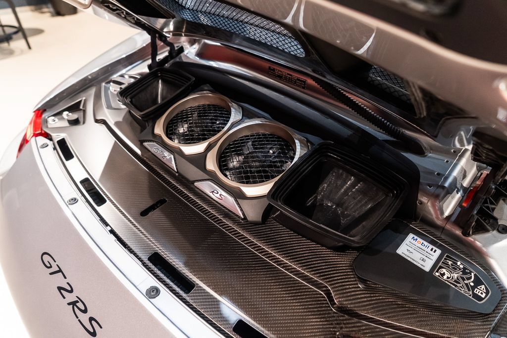 Used 2018 Porsche 911 GT2 RS RWD image 55