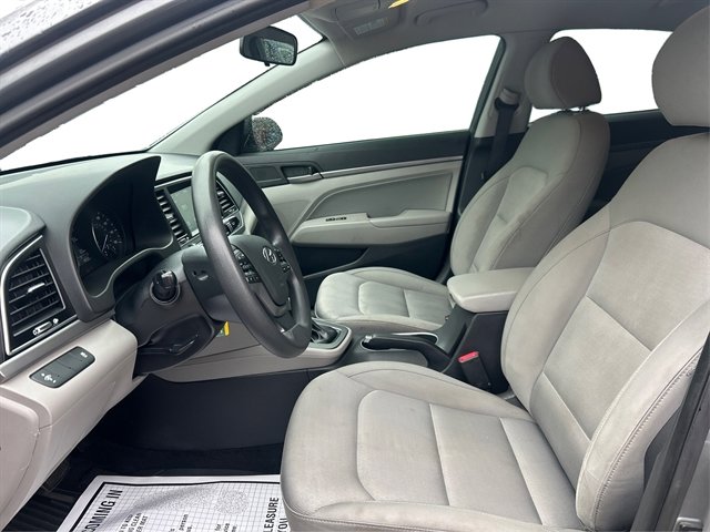 Used 2017 Hyundai Elantra SE FWD image 10