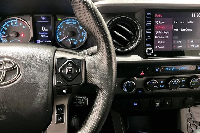 Used 2020 Toyota Tacoma TRD Sport AWD/4WD image 13