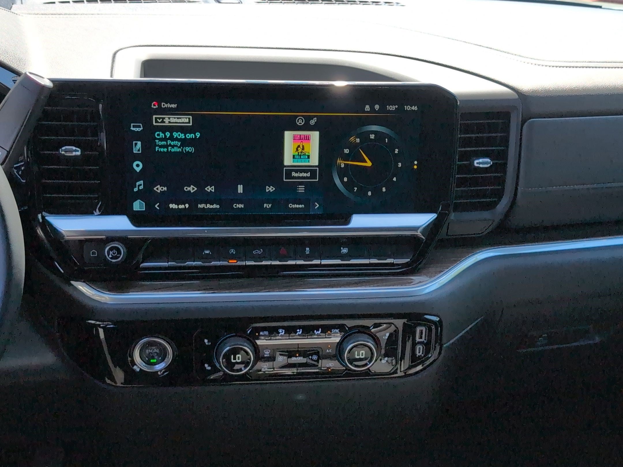 Used 2024 Chevrolet Silverado 1500 LT AWD/4WD image 29