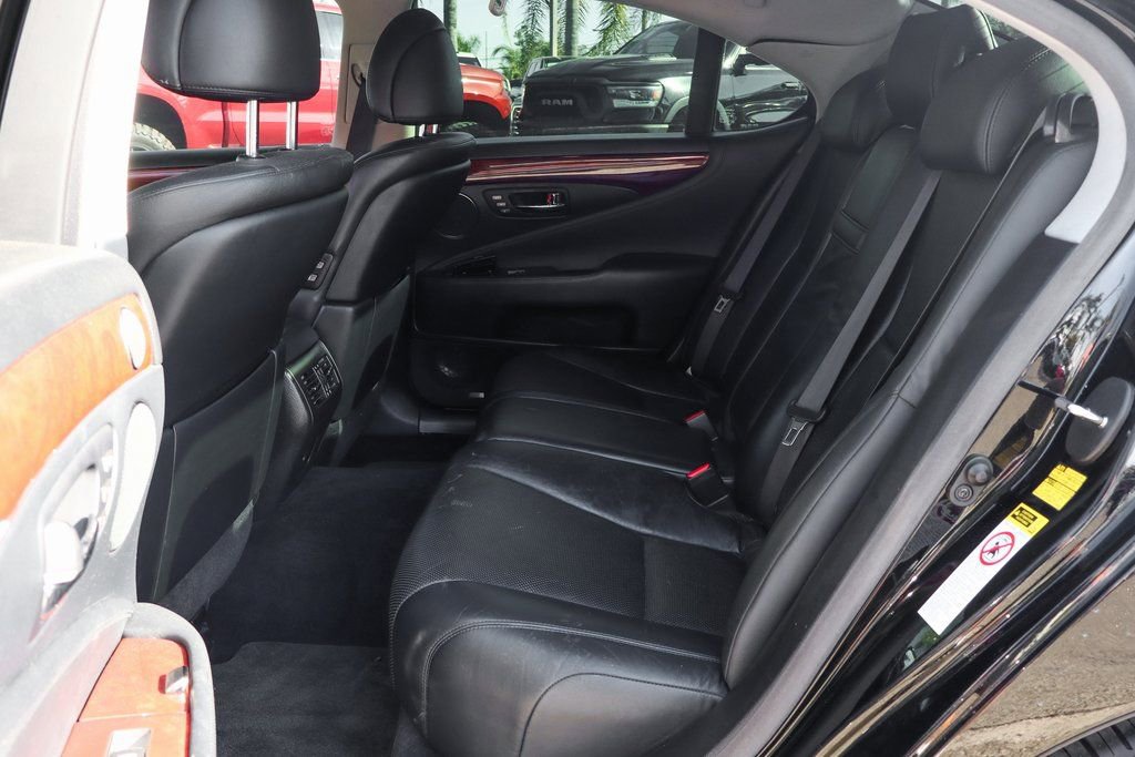 Used 2008 Lexus LS 460 image 43
