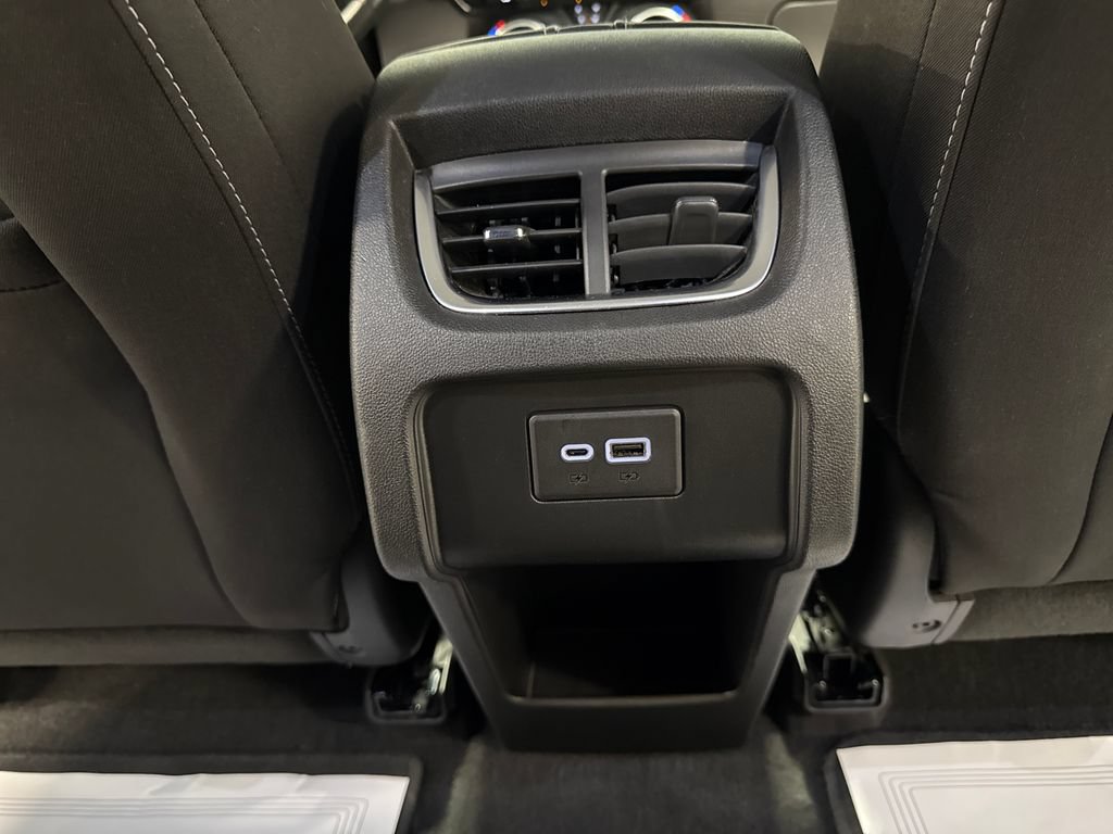 Used 2023 Chevrolet Blazer LT FWD image 40