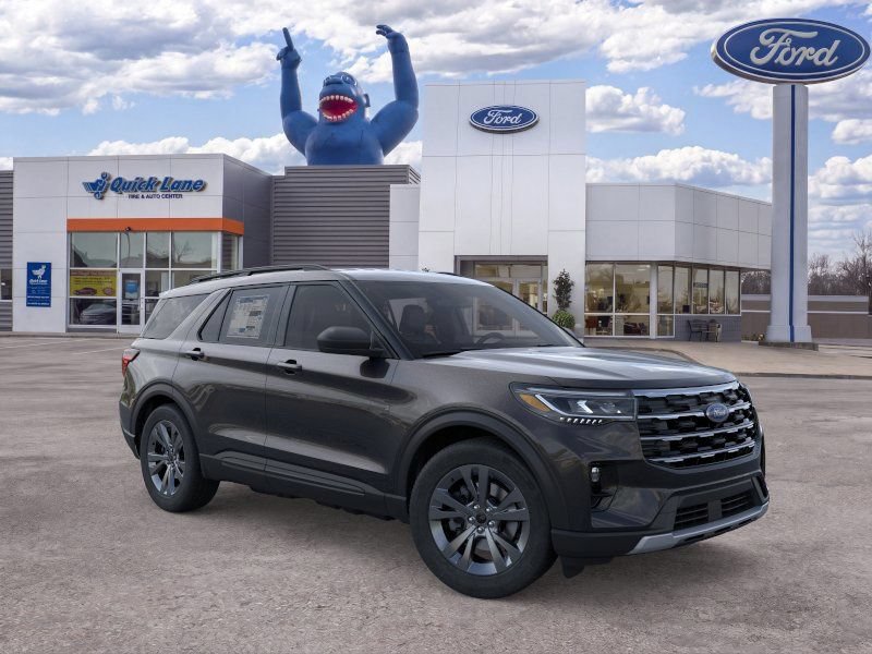 New 2026 Ford Explorer Active w/ Active Comfort Package AWD/4WD image 8